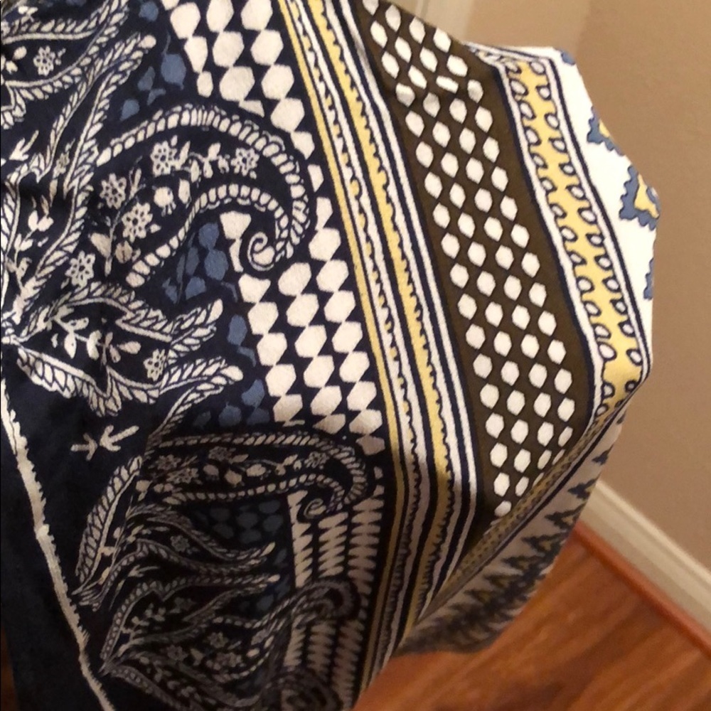 Blue ,cream and brown print maxi Dress - Picture 6 of 8